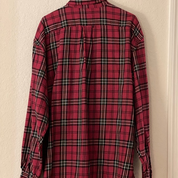 XXL Izod Mens Flannels 3 shirts in a bundle for one price. - Picture 4 of 11